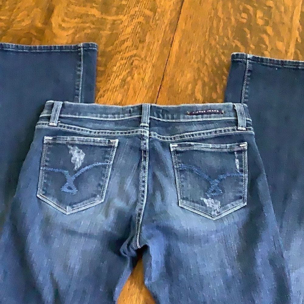Vigoss Medium Wash Distressed Bootcut Jeans - Picture 2 of 16